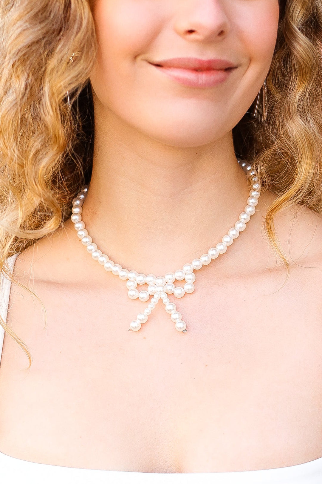 Pearl Bow Fashion Necklace