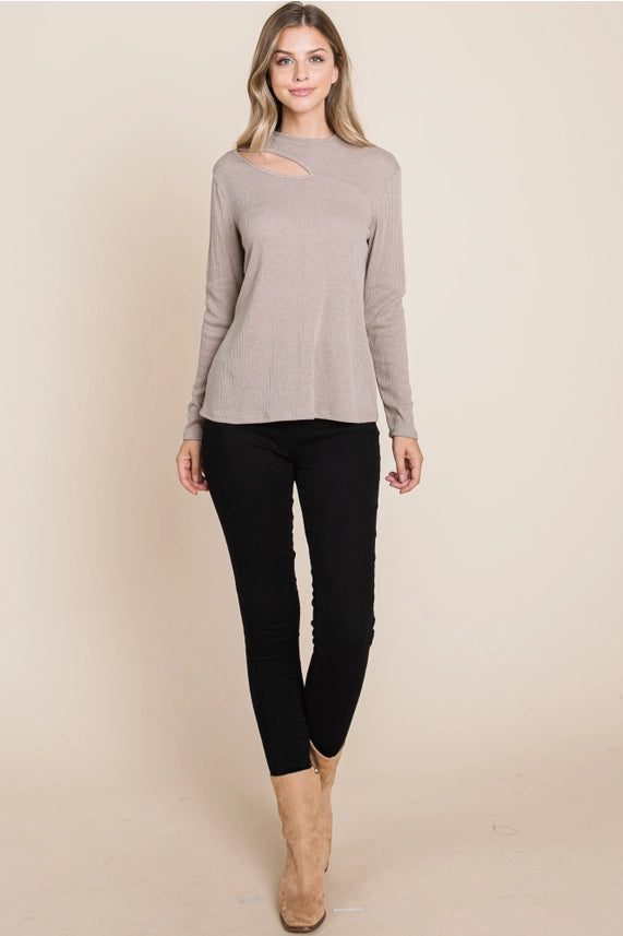 Hits The Spot - Ribbed Keyhole Top