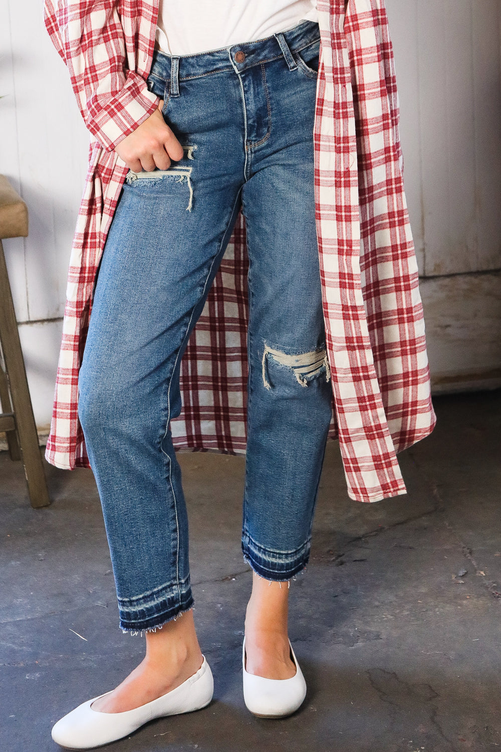 Boyfriend Fit Rip Denim Jeans    Joy & Country