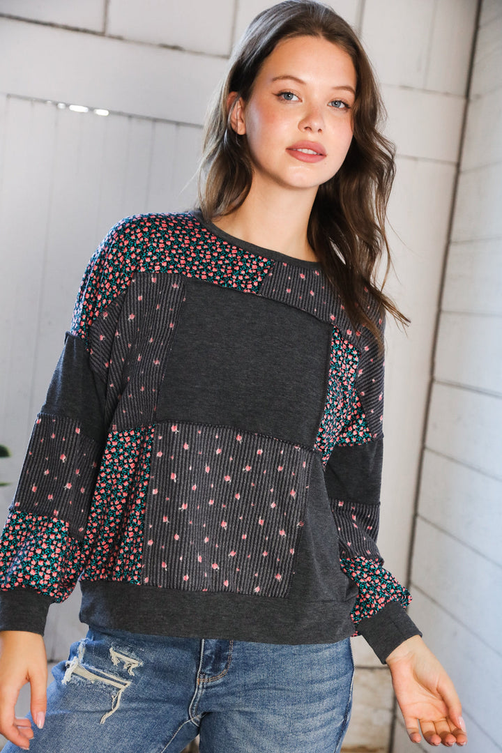 Lazy Daisies Charcoal Pullover    Joy & Country