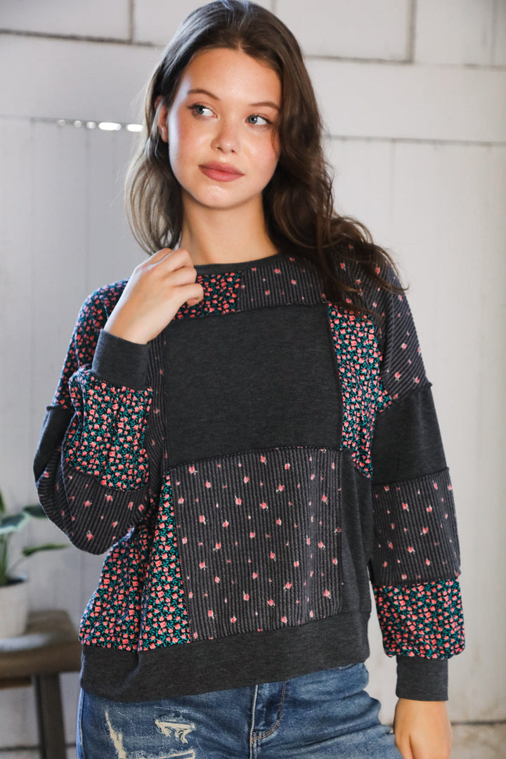 Lazy Daisies Charcoal Pullover    Joy & Country