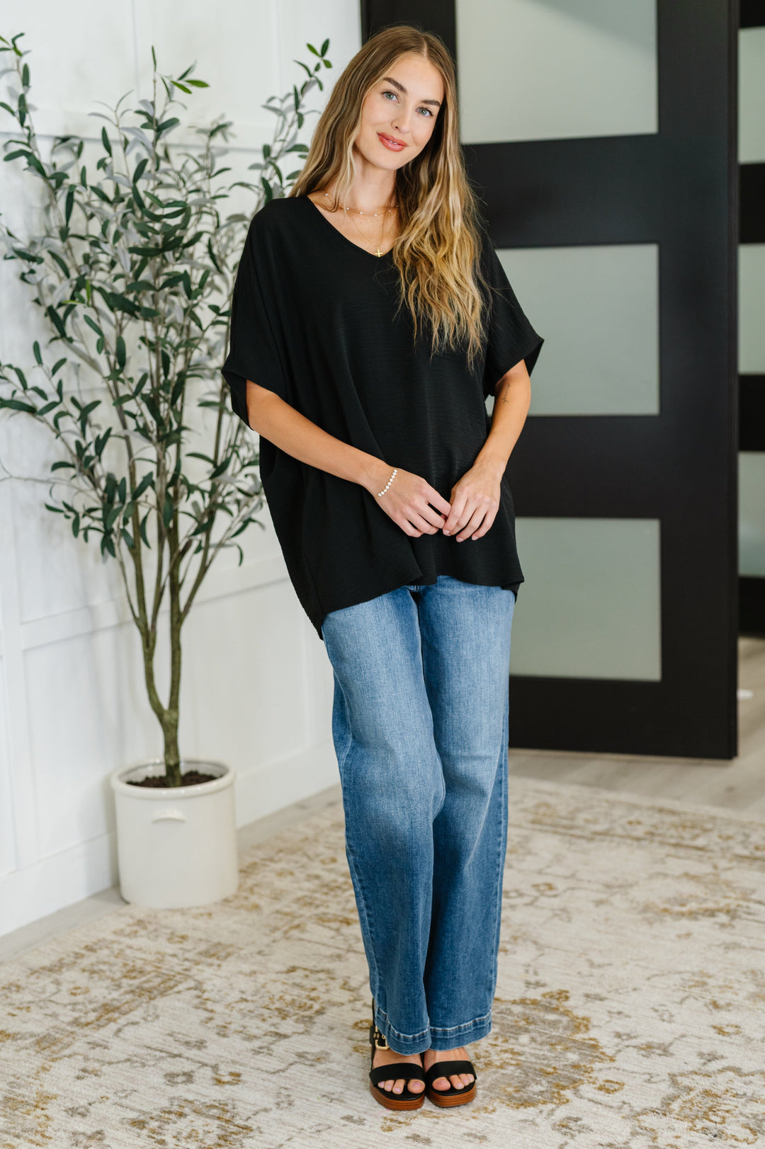 Coastal Ease V-Neck Top in Black   Womens Joy & Country