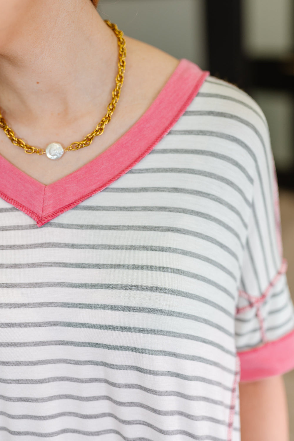 Dressed to Chill V-Neck Top in Heather/Grey/Ivory/Pink   Womens Joy & Country