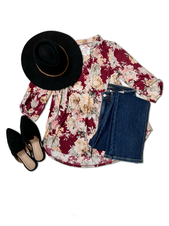 Getting Closer Floral Gabby Top