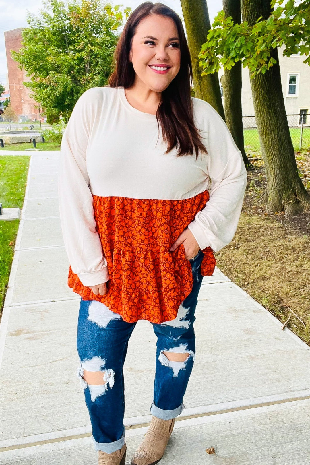 Star Struck Vintage Floral Oatmeal Tiered Babydoll Twofer Top   2024 Blow-Out Sale Joy & Country