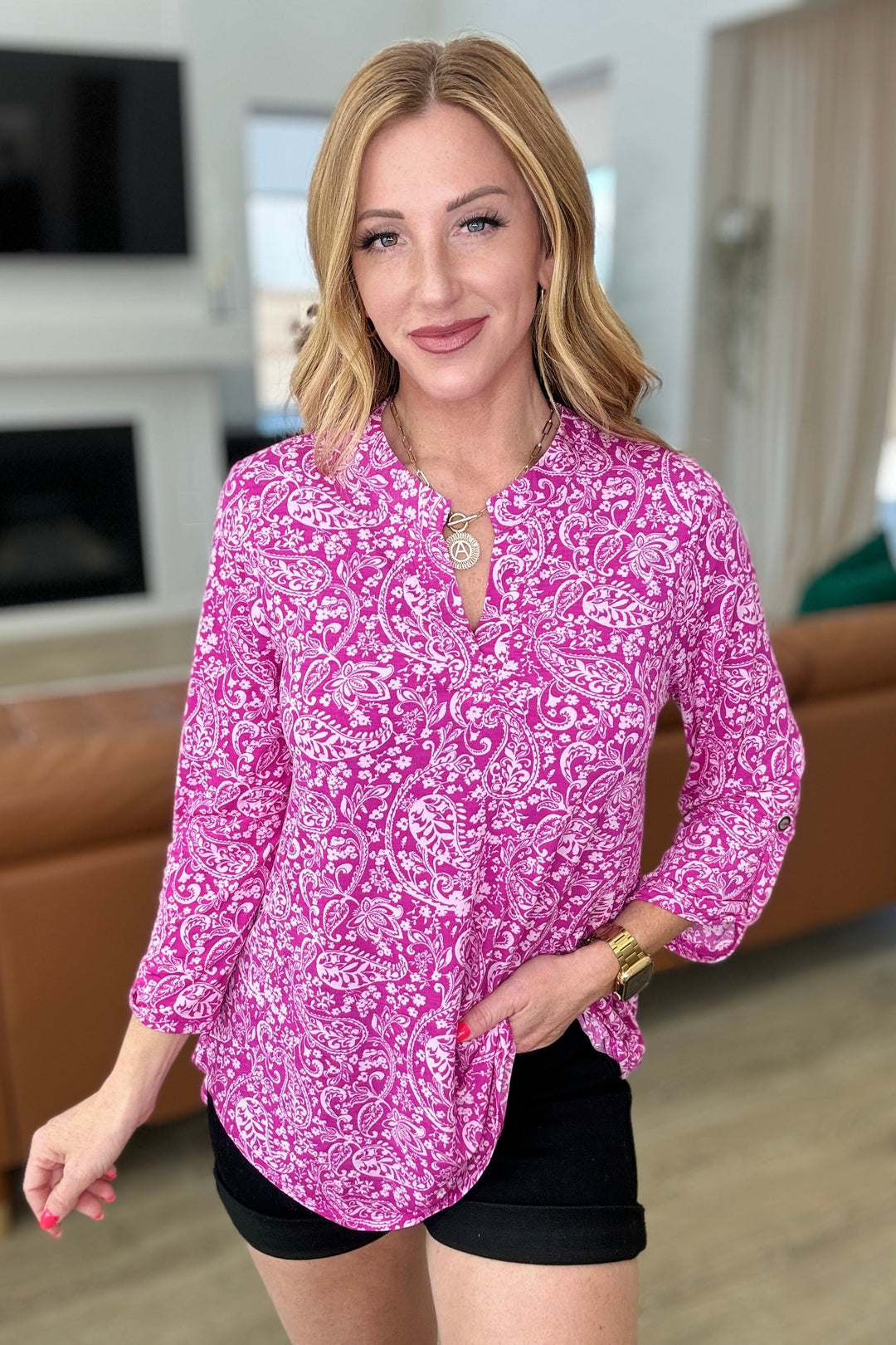 Lizzy 3/4 Sleeve Top in Magenta and White Paisley
