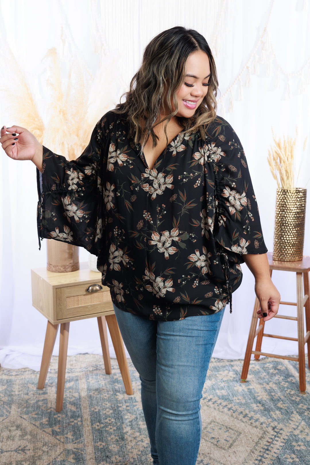 Like A Dream - Floral Ruched-Sleeve Blouse