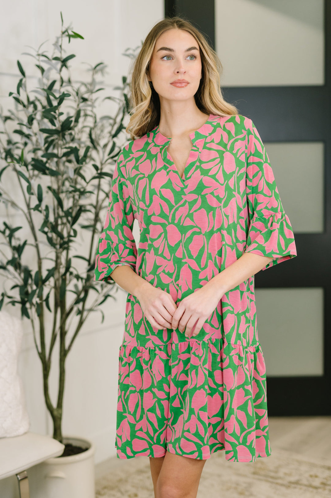 Lizzy Sunday Dress in Emerald Abstract Floral- 3/3/2026 NEW   Womens Joy & Country