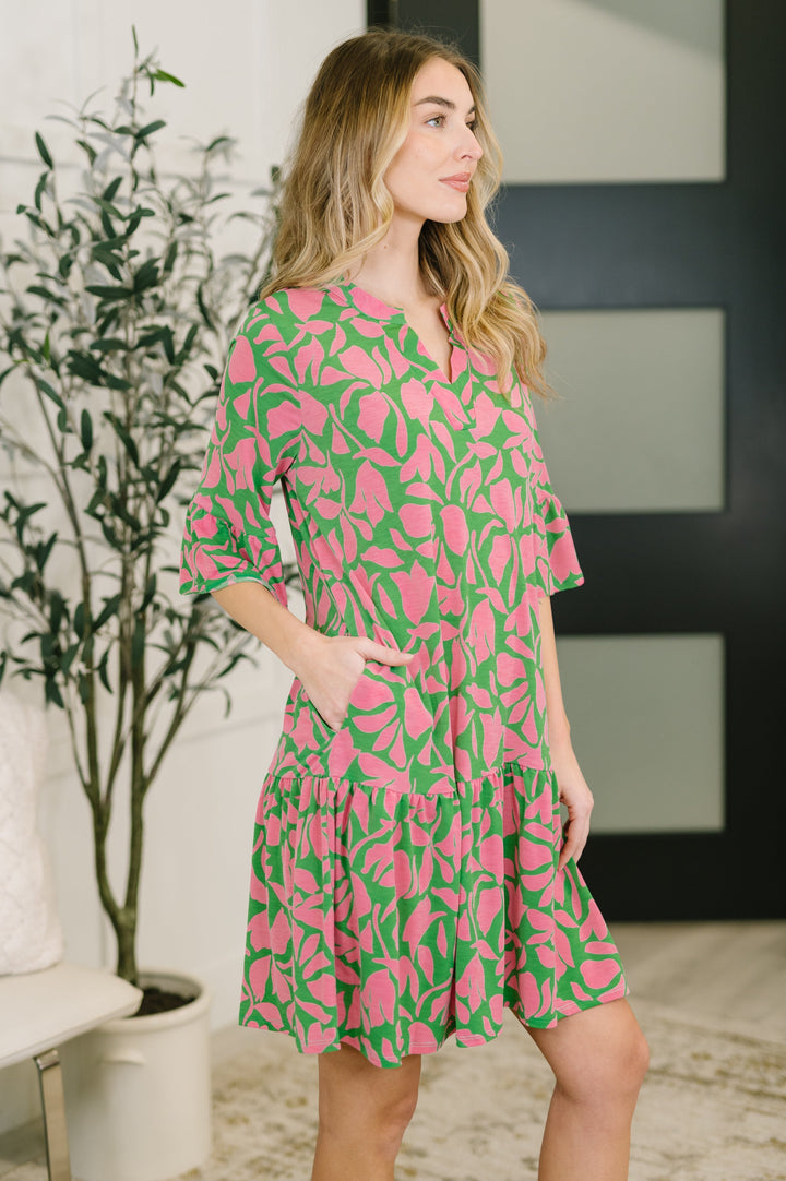 Lizzy Sunday Dress in Emerald Abstract Floral- 3/3/2026 NEW   Womens Joy & Country