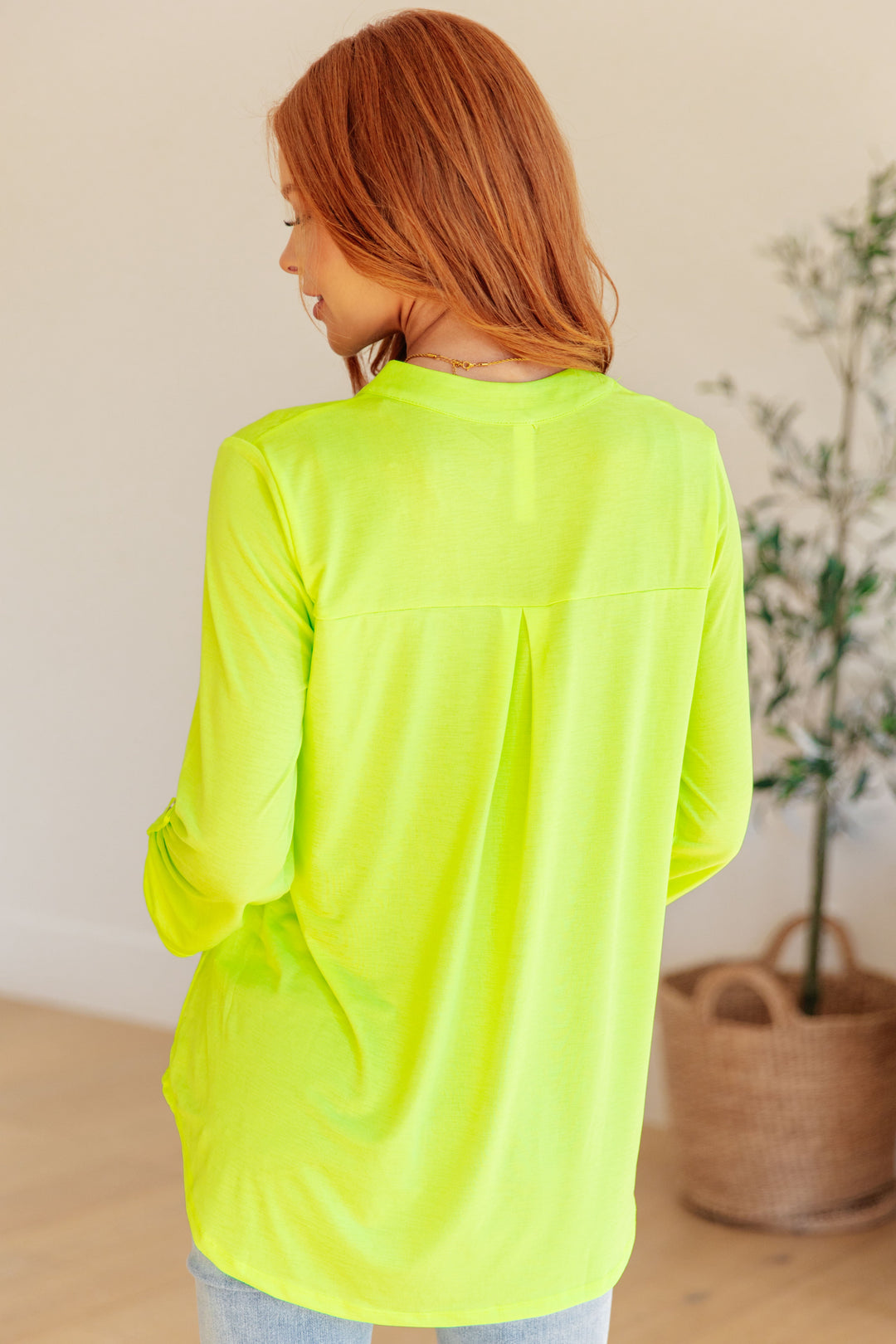 Lizzy 3/4 Sleeve Top - Neon Green