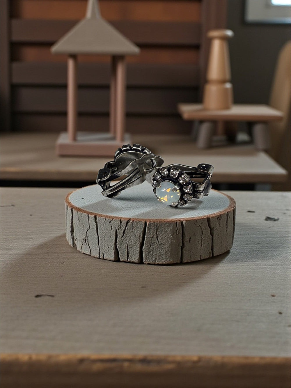 [PRE-ORDER] Elegant Glow - Rhinestone Crystal Clip-On Earrings [SHIPS IN 1-2 WEEKS]   Earrings Joy & Country