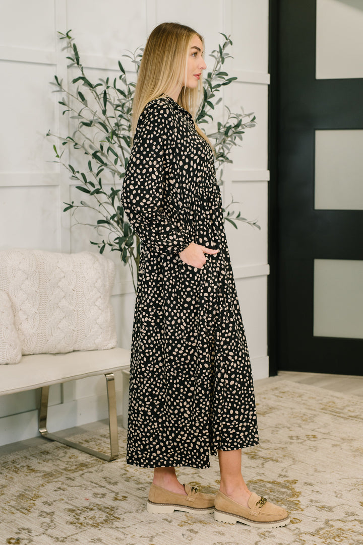 Power Move Collared Midi Dress – Black & Khaki