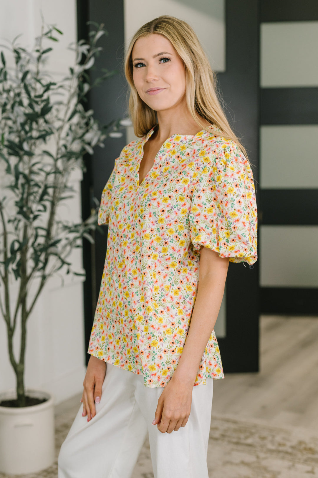 Seven Days a Week Balloon Sleeve Blouse   Womens Joy & Country