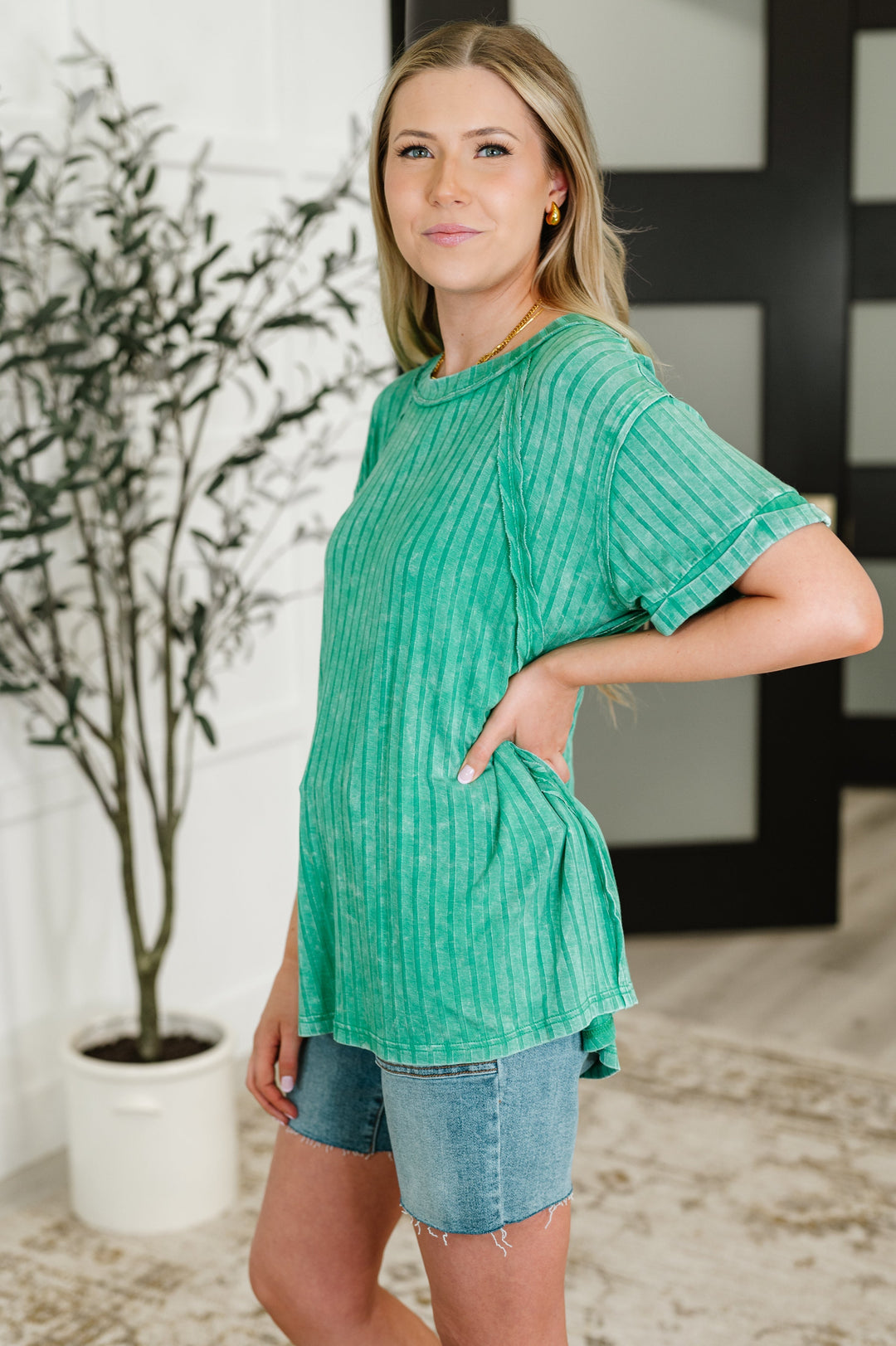 Sunday's Bestie Mineral Wash Top in Kelly Green   Womens Joy & Country