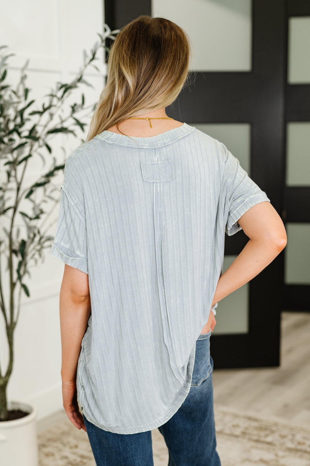 Sunday's Bestie Mineral Wash Top in Light Grey   Womens Joy & Country