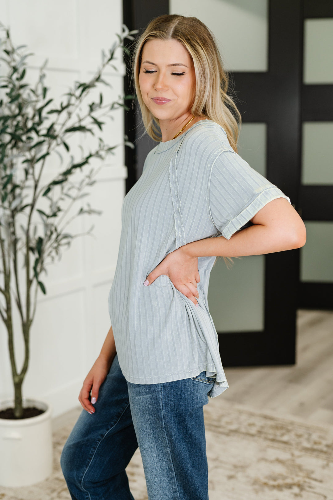 Sunday's Bestie Mineral Wash Top in Light Grey   Womens Joy & Country