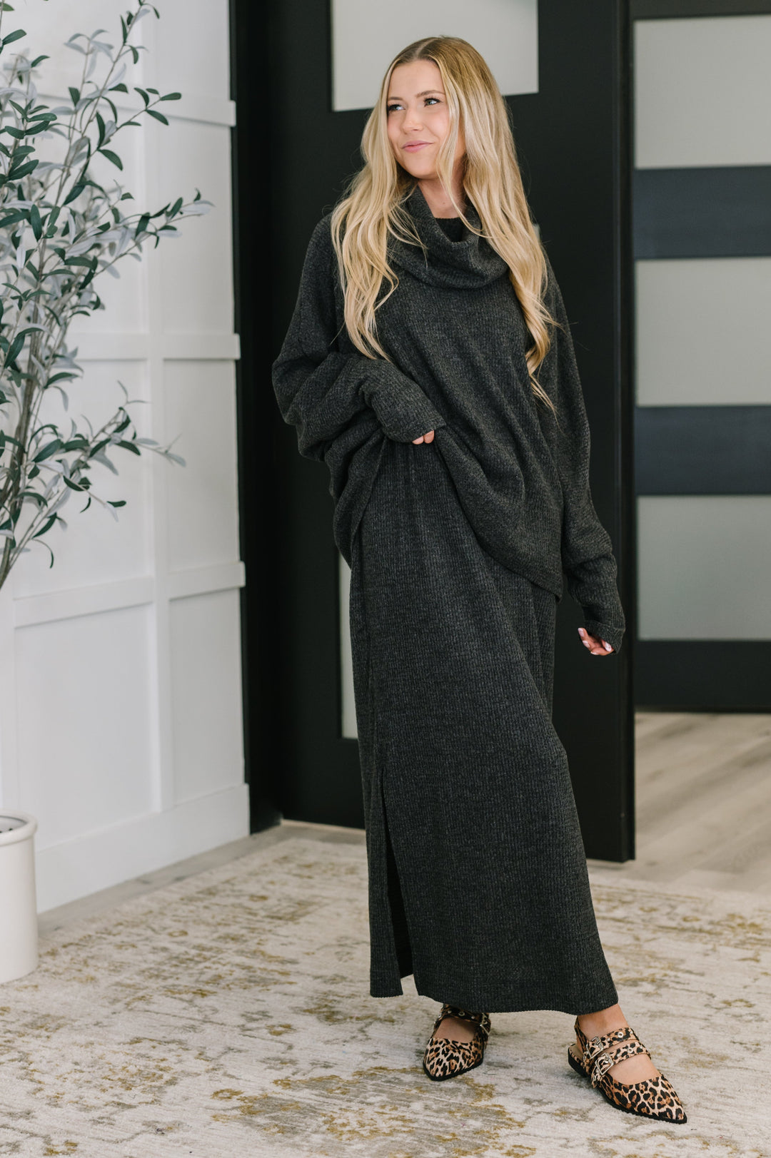 The Wander Lust Set in Black   Womens Joy & Country