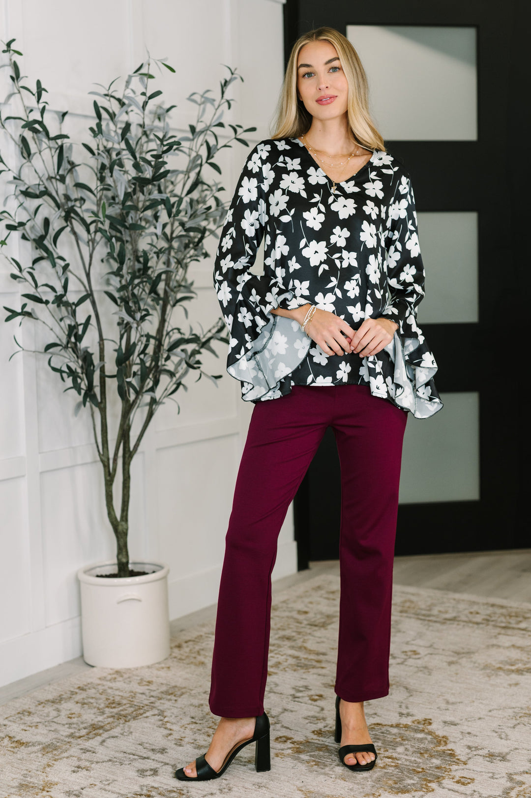 Time and Time Again Floral Blouse   Womens Joy & Country