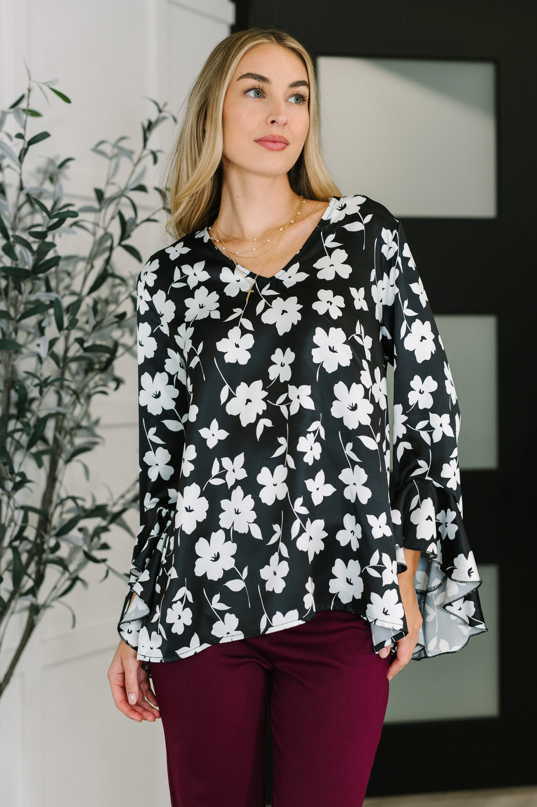 Time and Time Again Floral Blouse   Womens Joy & Country