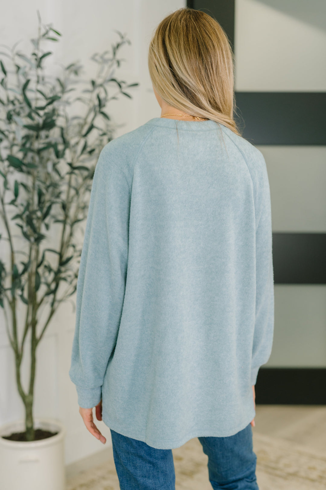 Urban Flux Scooped Hi-Low Long Pullover in Blue Grey   Womens Joy & Country