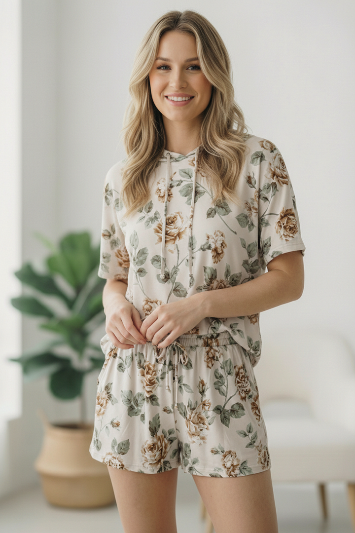 The Rosy Garden Lounge Set    Joy & Country
