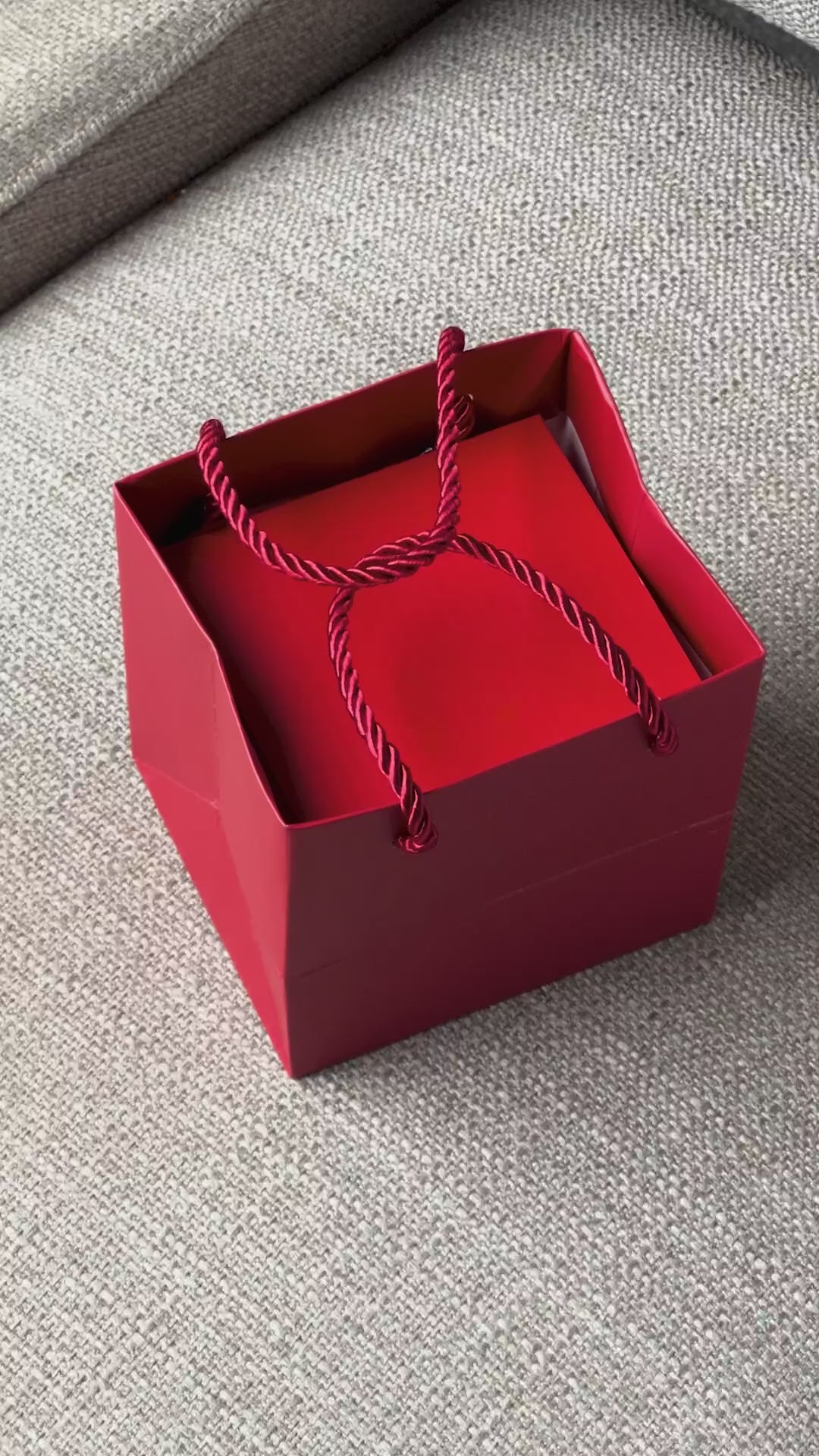 Unbreakable Bond Love Knot - Stainless Steel Necklace with Rotating Rose Gift Box