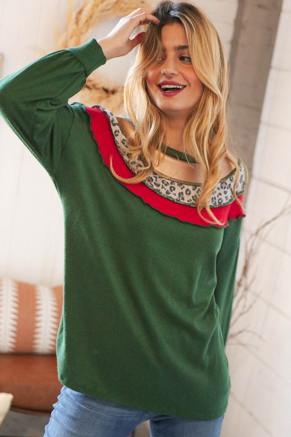 Festive-Ready - Soft and Cozy Christmas Pullover