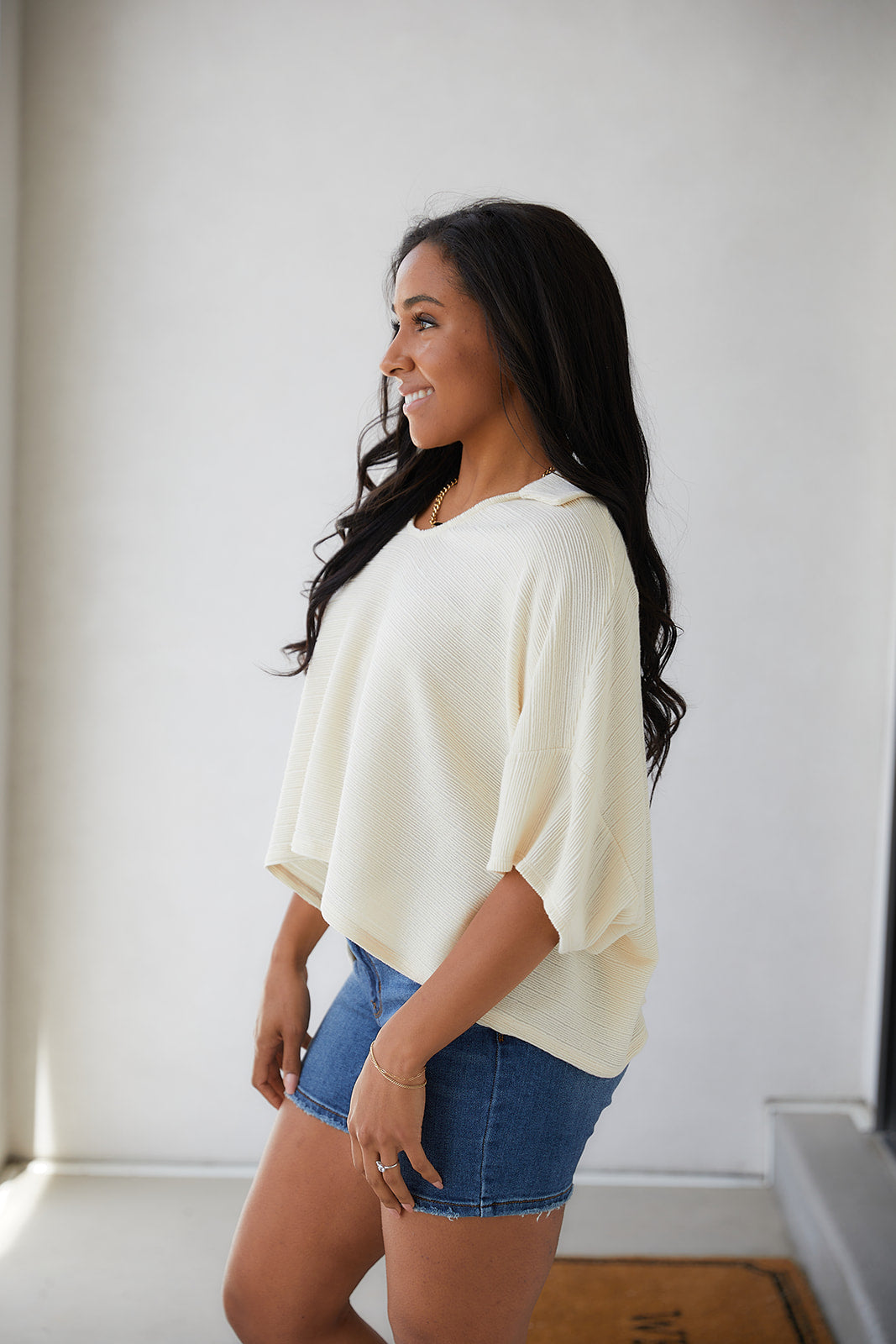 Boxy Comfort Oversized Collared Top