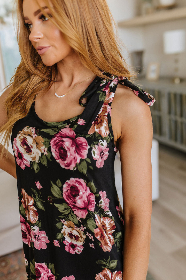 Picture Perfect Floral Maxi Dress