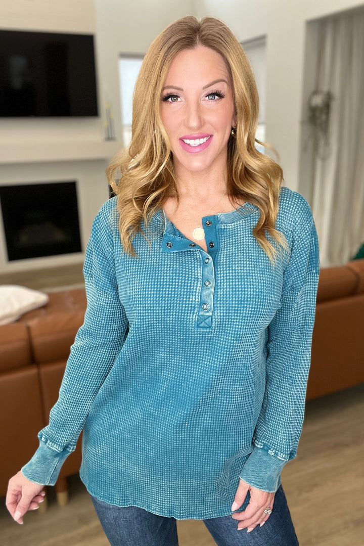 Never Give Up - Mineral Wash Henley Top - Teal