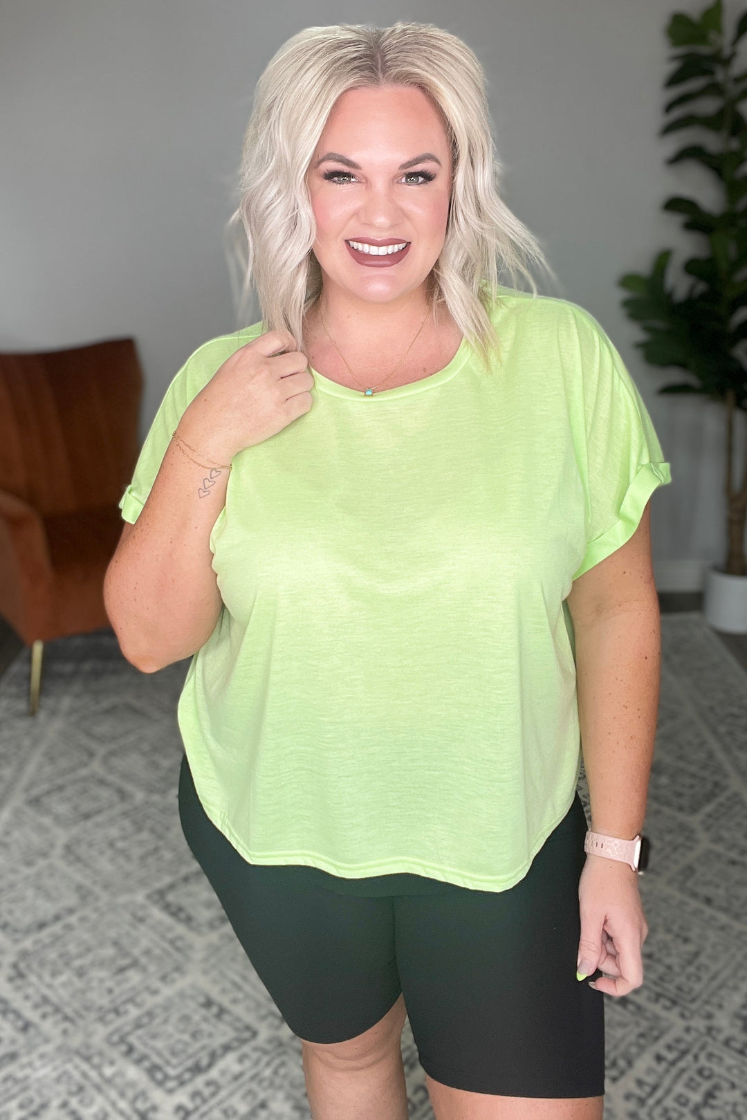 Into The Weekend Cuffed-Sleeve Oversized Top - Lime